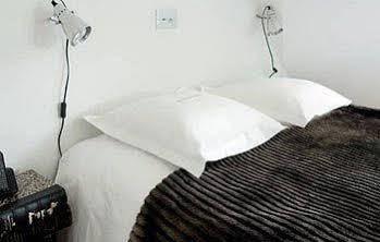 Helzear Saint Honore Hotel Parigi